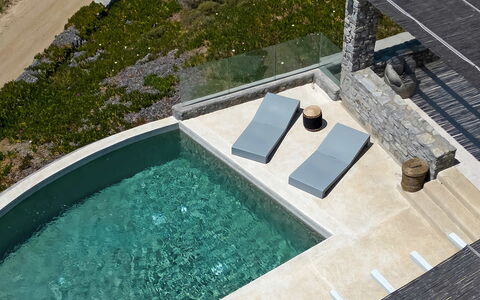 Villa Cornelia 1: Piscina, Materiale Composito, Mobili Da Esterno, Calcestruzzo, Materiali Naturali, Piastrella, Idraulico Fixture, Lettino, Giochi D'Acqua, Ricorrere