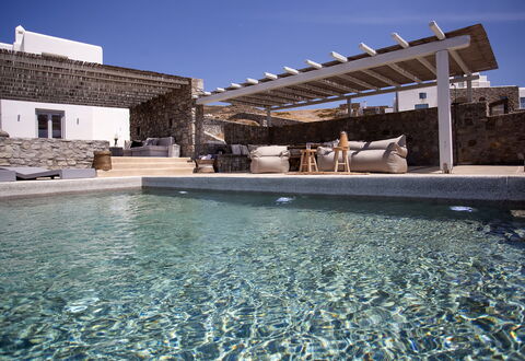 Villa Cornelia 1: Materiale Composito, Materiali Naturali, Design, Piscina, Piastrella, Mobili Da Esterno, Ricorrere