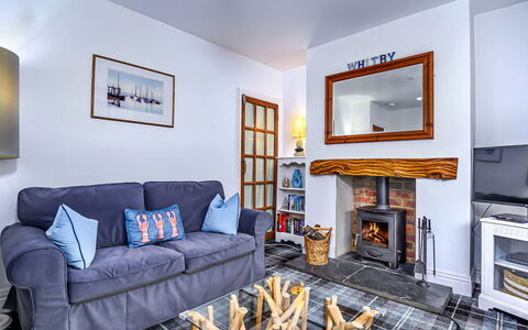 Tenby Cottage: Mobilia, Legna, Casa, Divano, Interior Design, Soggiorno, Appartamento, Camera