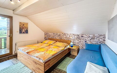 Appartement Juritsch: Legna, Casa, Camera, Villetta, Latifoglie, Camera Da Letto, Color Legno, Log Cabin, Letto, Bedding