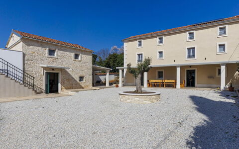 Tone i Maria: Appartamento, Ricorrere, Balcone, Hotel, Piscina, Resort Citta ', Spiaggia