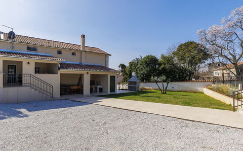 Tone i Maria: Appartamento, Ricorrere, Balcone, Hotel, Piscina, Resort Citta ', Spiaggia