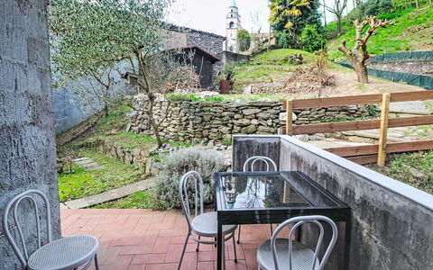 Dolce Luino: Appartamento, Ricorrere, Balcone, Hotel, Piscina, Resort Citta ', Spiaggia