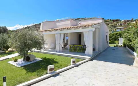Villa Rei M&M: Appartamento, Ricorrere, Balcone, Hotel, Piscina, Resort Citta ', Spiaggia