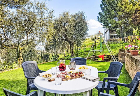 Velia'S House: Mobilia, Mobili Da Esterno, Tavolo Esterno, Sedia, Tavolo, Giardino, Prato, Cucina & Sala Da Pranzo Tavolo, Shade, Cortile