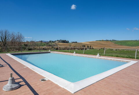 Il Giuncheto, Pool, Amazing View, Umbrian Countrys: Piscina, Materiale Composito, Shade, Ricorrere, Terme, Giochi D'Acqua, Piastrella, Mobili Da Esterno, Hacienda, Villa