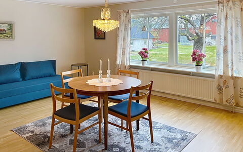 Villa Gärdet: Mobilia, Interior Design, Pavimentazione, Pavimento, Legna, Pavimento In Legno, Tavolo, Soffitto, Sala Da Pranzo, Cucina & Sala Da Pranzo Tavolo