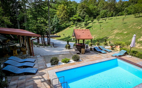 Pine Hill: Mare, Ricorrere, Piscina, Hotel, Balcone, Località Balneare, Resort Citta ', Villa, Spiaggia, Corrimano