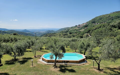 Il Casale di San Jacopo con Piscina Privata: Piscina, Eco Hotel, Parco, Hacienda, Agriturismo, Backyard