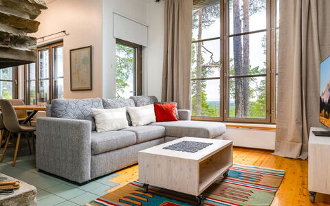 Rukatunturintie 8 G2: Mobilia, Interior Design, Pavimentazione, Divano, Pavimento, Legna, Soggiorno, Camera, Pavimento In Legno, Tavolo