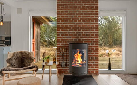 Leonor - 1.8Km from the Sea: Focolare, Stufa A Legna, Camino, Camino, Calore, Brick, Soggiorno, Materiali Naturali