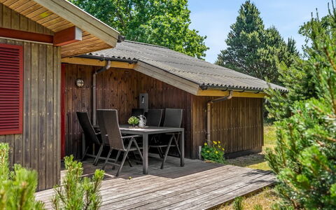 Leonor - 1.8Km from the Sea: Casa, Tetto, Casa, Porta, Villetta, Shade, Giardino, Groundcover, Portico, Cortile