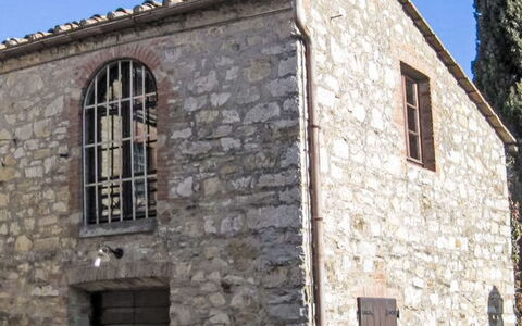 Fiore di Mandorlo: Zona Residenziale, Casa, Casa, Porta, Appartamento, Sobborgo, Balcone, Cortile, Cortile, Driveway