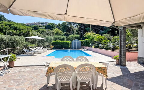 Villa Cecilia: Piscina, Ricorrere, Mobili Da Esterno, Eco Hotel, Tempo Libero, Ombrello, Shade, Hotel, Lettino, Terme