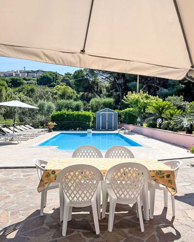 Villa Cecilia