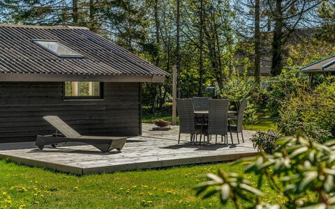 Bedrija - from the Sea: Mobilia, Legna, Interior Design, Pavimentazione, Pavimento, Sedia, Camera, Soffitto, Soggiorno, Appartamento