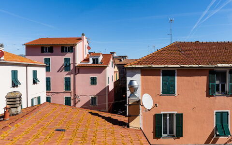 Dimora Storica: Appartamento, Condominio, Inverno, Paesino Di Montagna, Neve