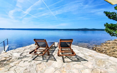 Beach House Suzi: Piscina, Appartamento, Ricorrere, Balcone, Condominio, Shade, Eco Hotel, Hotel, Resort Citta '