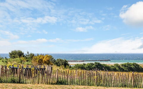 Delan - 650M from the Sea: Cielo, Blu, Giorno, Verde, Orizzonte, Estate, Comunita 'Impianto, Lotto, Mare, Oceano