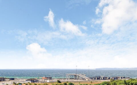 Delan - 650M from the Sea: Cielo, Blu, Acqua, Giorno, Corpo D'Acqua, Orizzonte, Nube, Mare, Costiera E Morfologie Oceanic, Costa