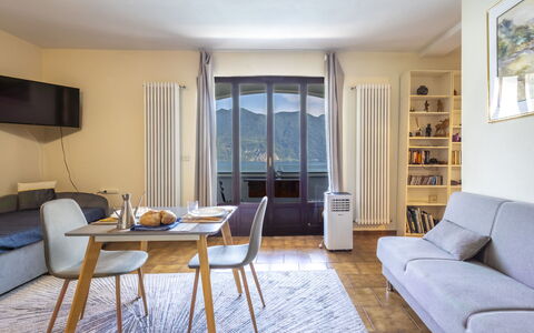 Leonard Lake: Interior Design, Mobilia, Pavimentazione, Camera, Legna, Pavimento, Appartamento, Casa, Divano, Illuminazione