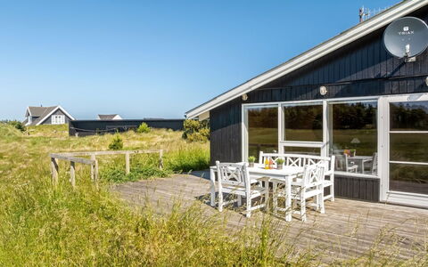 Gunborg - 800M from the Sea: Soffitto, Pavimentazione, Interior Design, Pavimento, Materiale Composito, Mobilia, Ricorrere, Hotel, Design, Illuminazione Diurna
