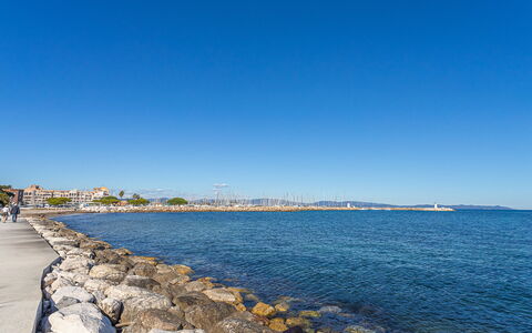 Hyères 637: Ricorrere, Piscina, Hotel, Resort Citta ', Località Balneare, Hacienda, Terme, Tropici, Villa