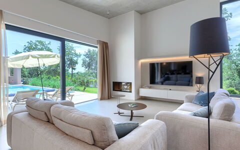 La Mari: Mobilia, Interior Design, Pavimentazione, Divano, Pavimento, Soffitto, Soggiorno, Legna, Camera, Casa