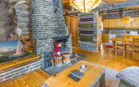 Mäkikelo: Legna, Soffitto, Villetta, Fascio, Log Cabin, Latifoglie, Soggiorno, Legname, Muro ​​Di Pietra, Plank