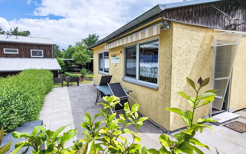 Bungalow am Grienericksee: Casa, Tetto, Casa, Arbusto, Zona Residenziale, Villetta, Lotto, Giardino, Cortile, Raccordo