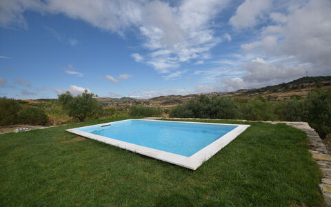 Villa Margi: Blu, Piscina