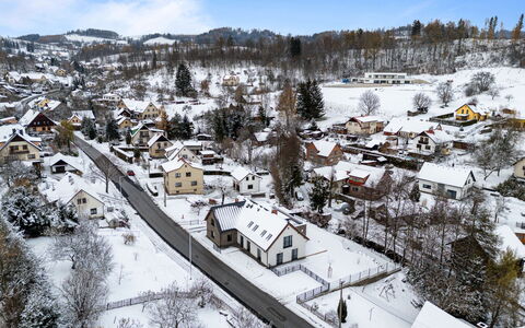 Na Kovárně: Albero, Zona Residenziale, Casa, Inverno, Neve, Tetto, Quartiere, Casa, Paesaggio, Sobborgo