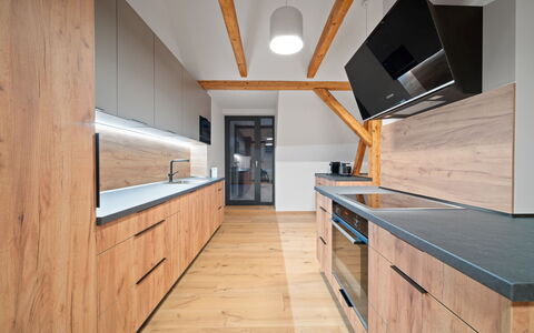 Na Kovárně: Pavimentazione, Legna, Interior Design, Pavimento, Pavimento In Legno, Soffitto, Controsoffitto, Cucina, Mobilia, Casa