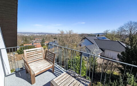 Reitstallweg: Balcone, Corrimano, Recinzione, Deck, Latifoglie, Portico, Home Scherma, Colonna, Plank
