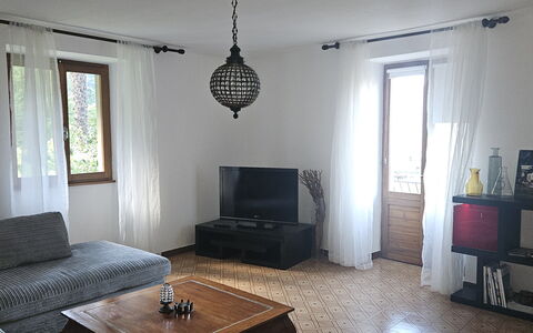 The Heritage Home: Mobilia, Interior Design, Pavimentazione, Pavimento, Legna, Camera, Soggiorno, Illuminazione, Casa, Soffitto