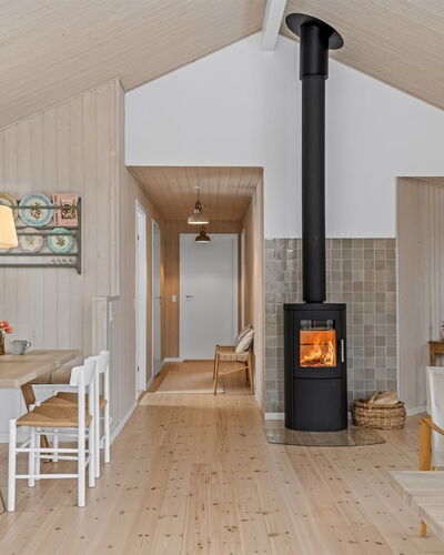 Fridhild - 450M from the Sea