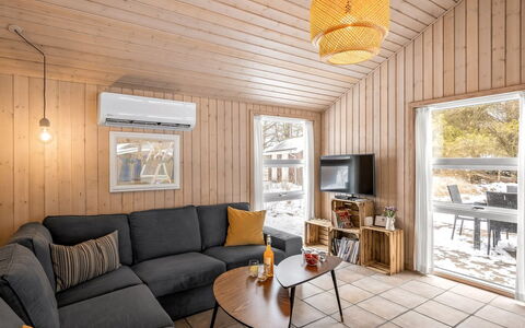 Rickmer - 1.9Km from the Sea: Appartamento, Ricorrere, Sedia, Shade, Balcone, Cucina & Sala Da Pranzo Tavolo, Ristorante, Eco Hotel, Hotel