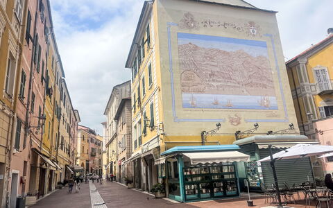 Casa Js: Costruzione, Finestra, Città, Cittadina, Zona Urbana, Facciata, Quartiere, Strada, Architettura, Spazio Pubblico