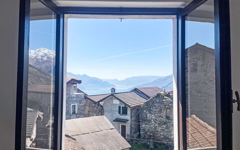 Casa Pradell: Appartamento, Ricorrere, Sedia, Shade, Balcone, Cucina & Sala Da Pranzo Tavolo, Ristorante, Eco Hotel, Hotel