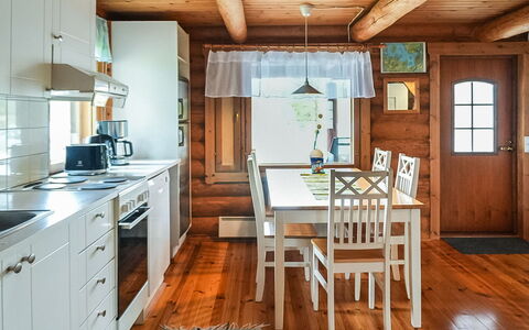 Sinikello: Mobilia, Interior Design, Pavimentazione, Cucina, Legna, Pavimento, Soffitto, Pavimento In Legno, Controsoffitto, Camera