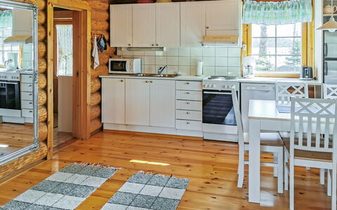 Sinikello: Legna, Pavimentazione, Mobilia, Interior Design, Soffitto, Cucina, Pavimento, Camera, Pavimento In Legno, Controsoffitto