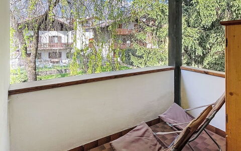 Bavdin: Mobilia, Legna, Sedia, Pavimento, Mare, Balcone, Recinzione, Deck, Latifoglie, Color Legno