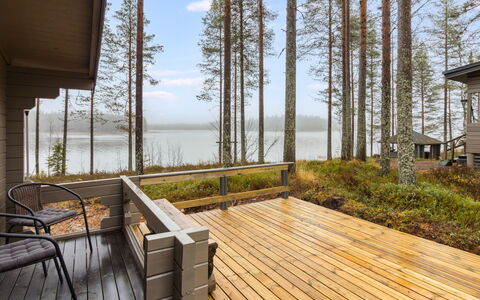 Lystikämän Helmi: Legna, Pavimento In Legno, Pavimentazione, Pavimento, Latifoglie, Deck, Plank, Color Legno, Portico, Pavimento Laminato