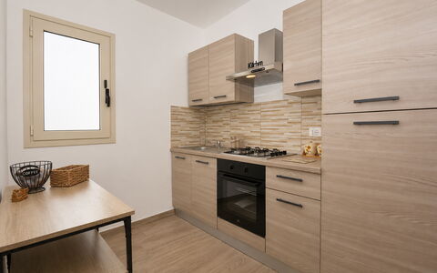 Villa Cosentini: Apparecchio Major, Legna, Cucina, Controsoffitto, Elettrodomestico Da Cucina, Interior Design, Pavimentazione, Cabinetry, Appartamento, Pavimento