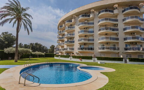 Malibu Canales: 