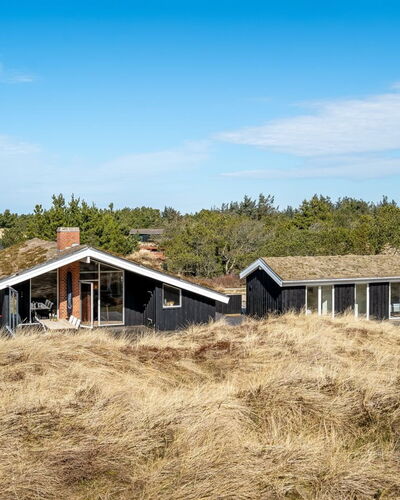 Steinunn - 600M from the Sea