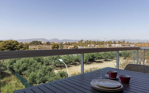 Ainhoa: Mobilia, Sedia, Mobili Da Esterno, Tavolo Esterno, Balcone, Cucina & Sala Da Pranzo Tavolo, Shade, Latifoglie, Color Legno, Tavolino Da Caffè