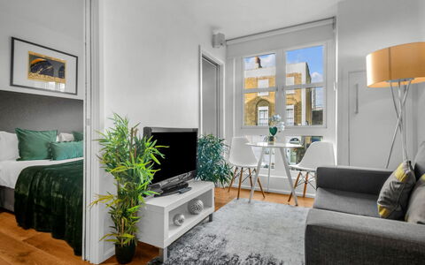 Camden Apt