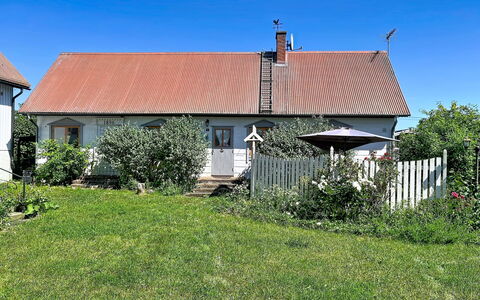 Melösa: Costruzione, Erba, Casa, Finestra, Tetto, Arbusto, Villetta, Zona Residenziale, Casa