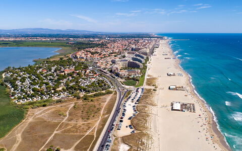 Les Roses: Costa, Visione Globale, Mare, Costiera E Morfologie Oceanic, Fotografia Aerea, Spiaggia, Riva, Oceano, Baia, Tropici